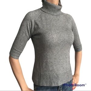 TAHARI & BLOOMINGDALES $298 grey cozy cashmere blend turtleneck sweater L NWT!